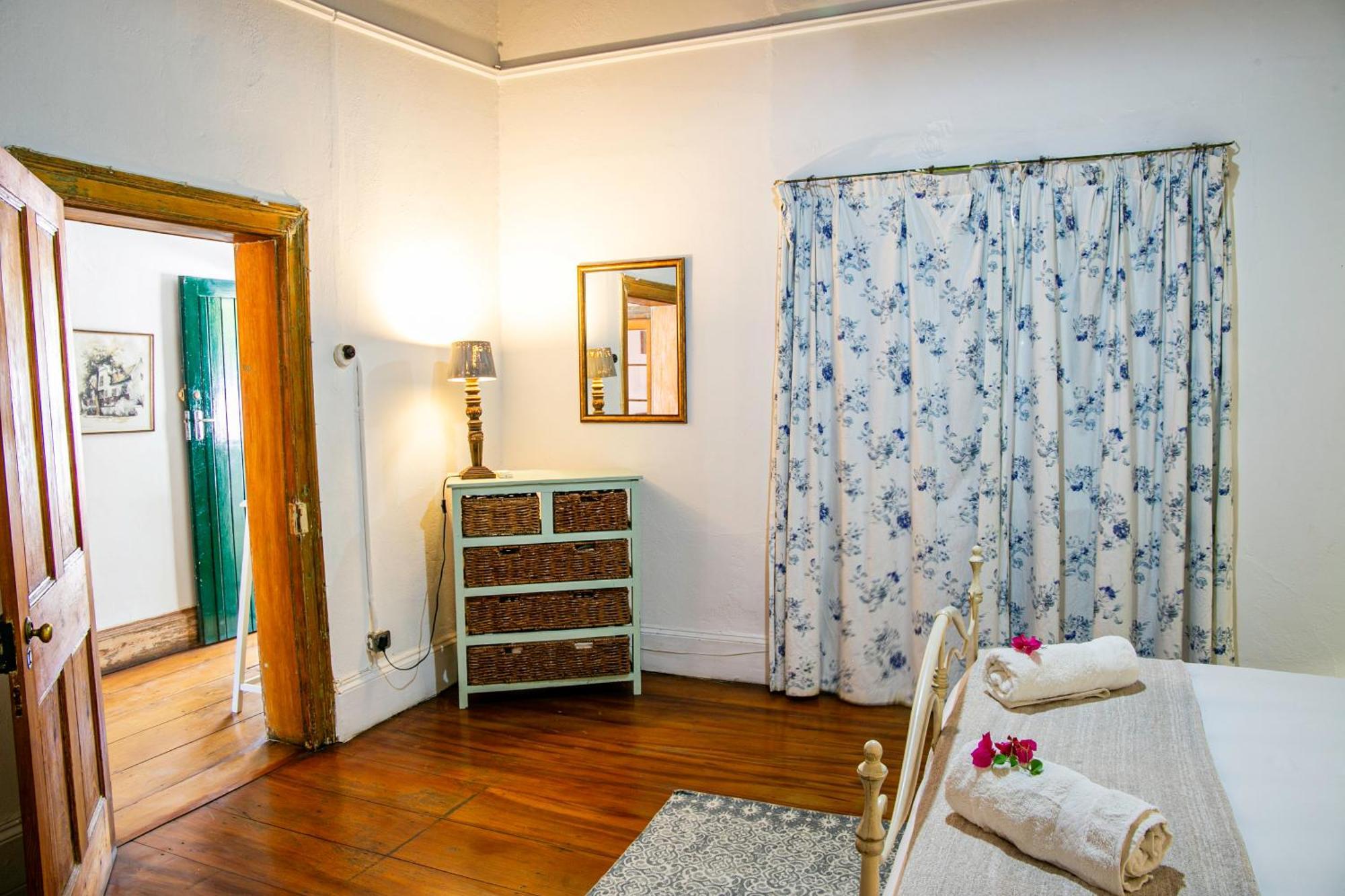 Вілла The Townhouse Ґраафф-Рейнет Екстер'єр фото